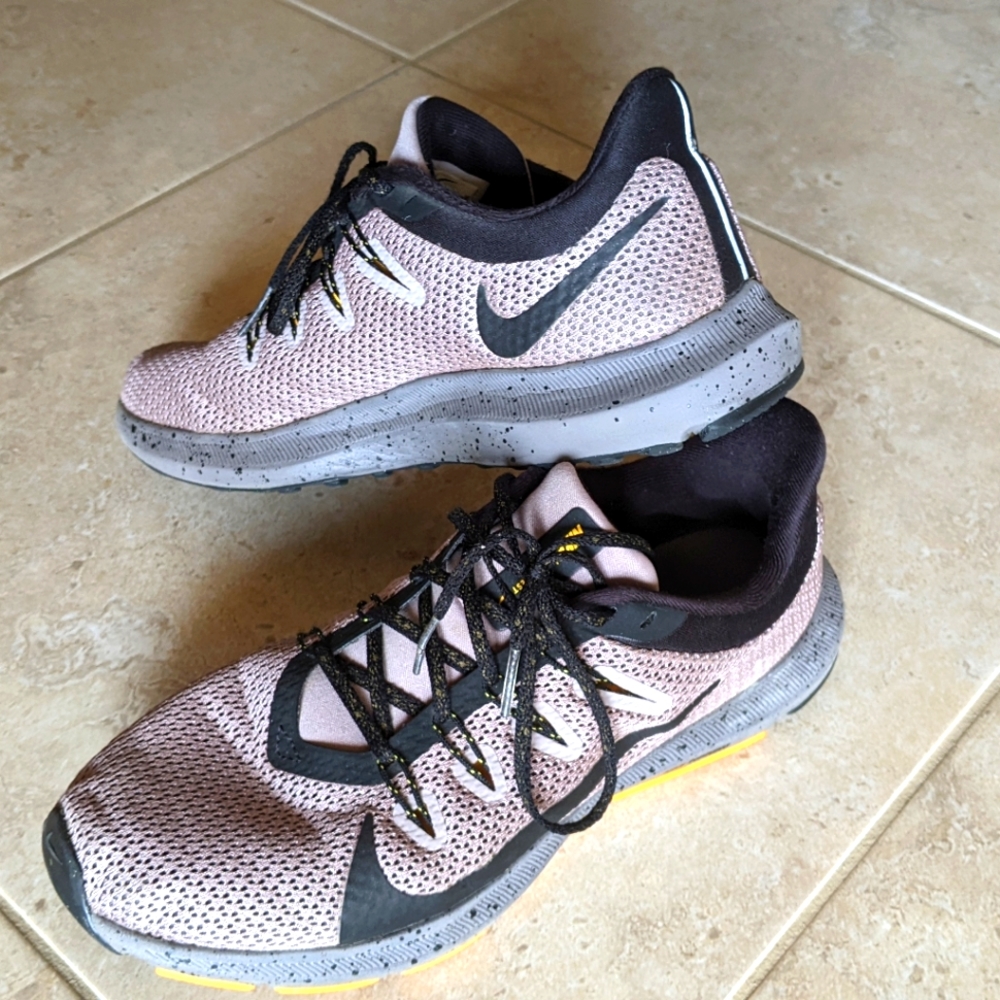 Nike Quest shoes